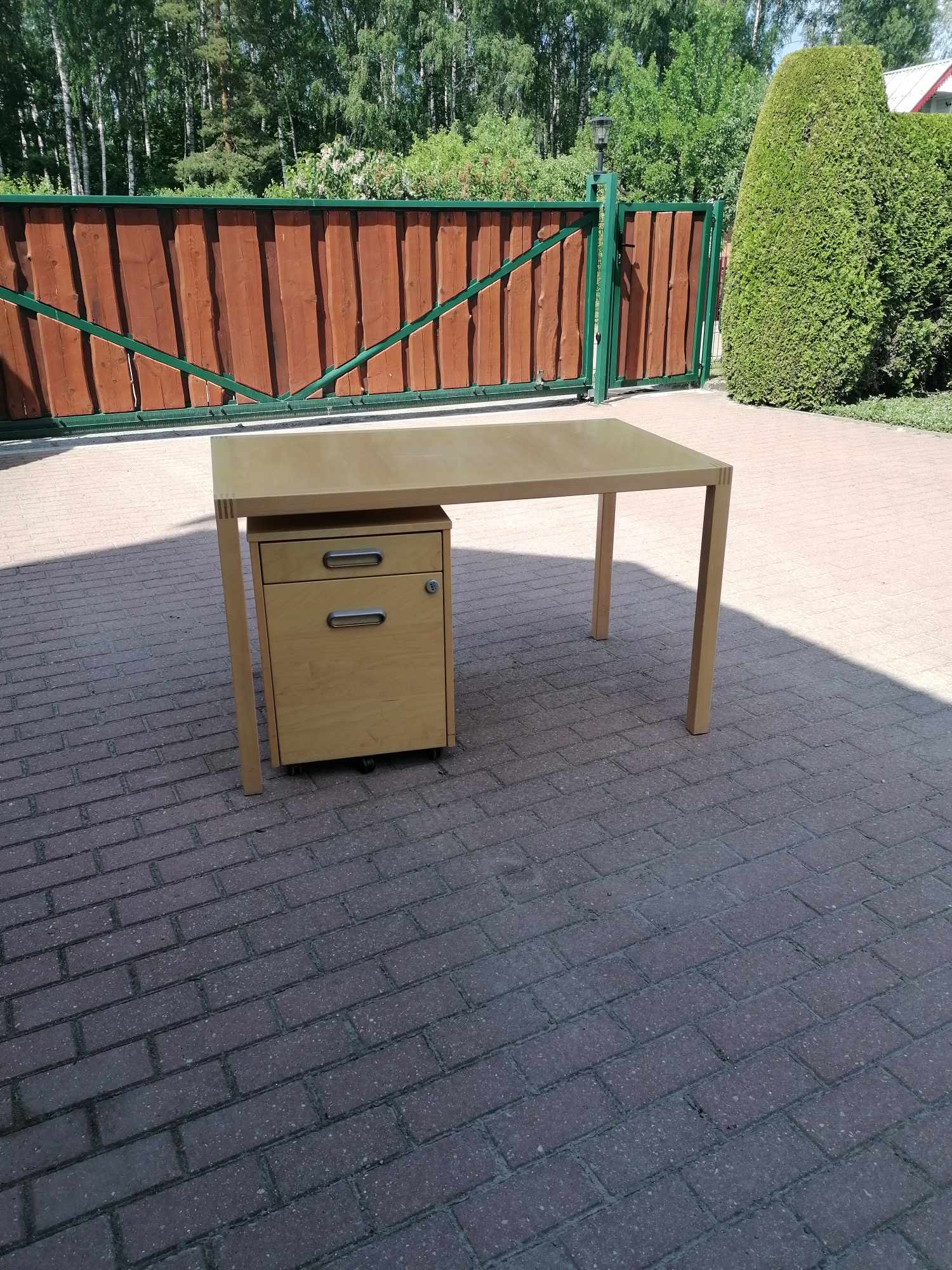 2 stalai Šiauliai-Trakai