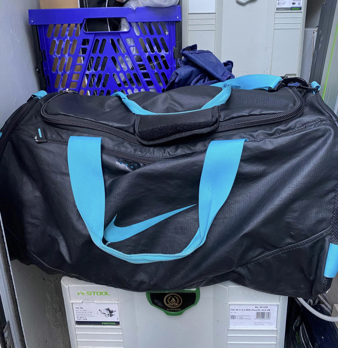 Sportinė tašė+ kompiuteris+monitorius  Uk-Lt