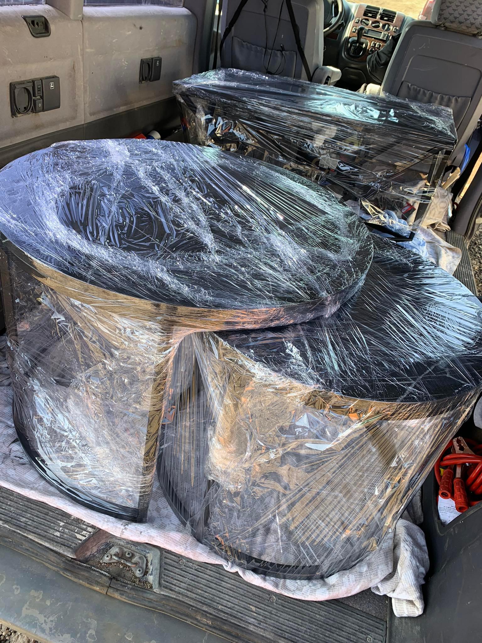 2 Kavos staliukai Klaipėda-Plungė